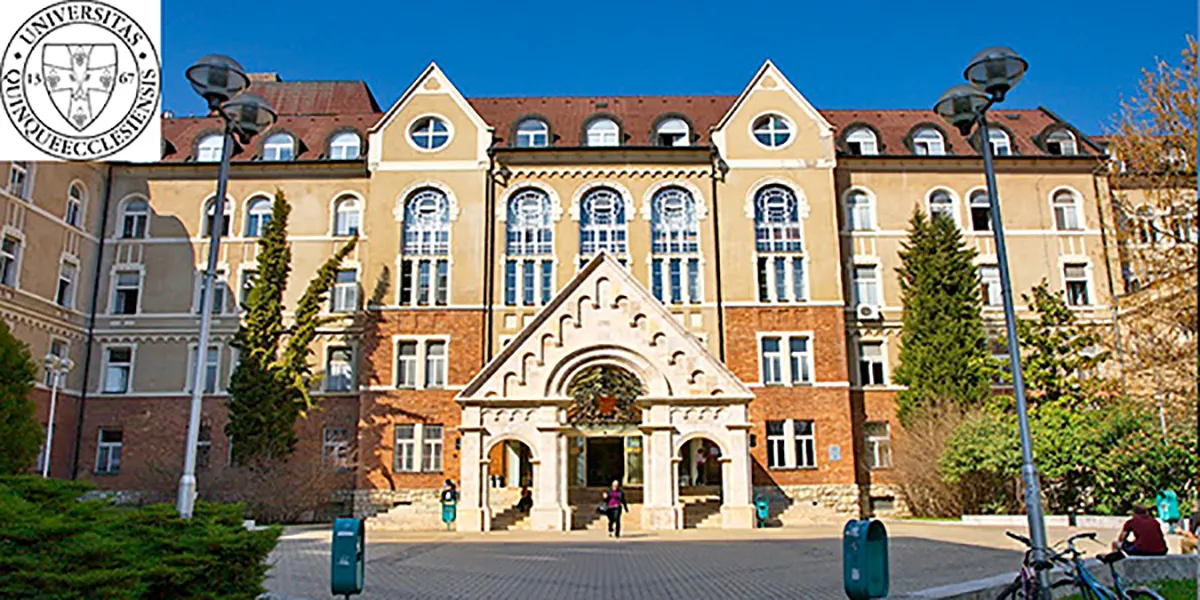 university of pěcs
